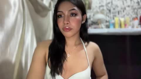 iriss_fox online show from September 2025 12:23:02 AM