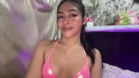 iriss_fox online show from November 2025 11:37:02 PM