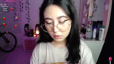 Iris  online show from November 2025 05:17:01 AM