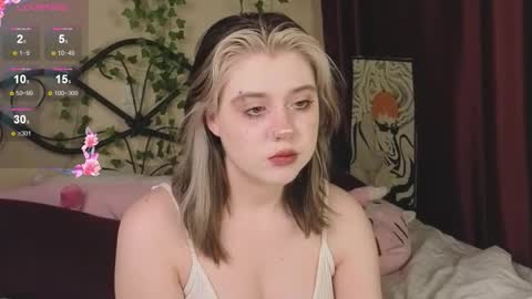 I am Cutie Iris3 online show from November 2025 09:09:01 AM