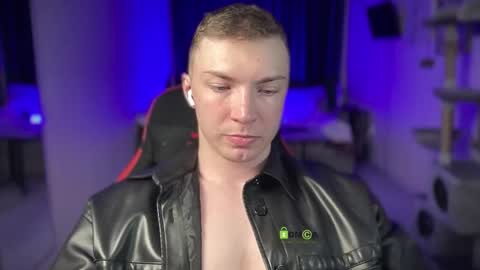 Snapshot of iron__chapman chatting on February 2026 07:30:02 PM Iron online show from February 2026 07:30:02 PM