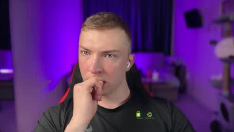 Snapshot of iron__chapman chatting on February 2026 08:38:02 PM Iron online show from February 2026 08:38:02 PM