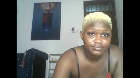 iron_bree online show from December 2025 02:30:02 AM