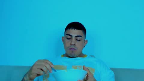 Iron online show from October 2025 08:22:01 AM