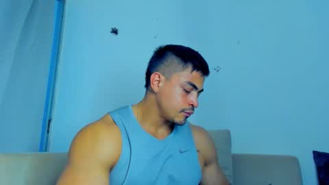 Iron online show from November 2025 10:52:01 PM