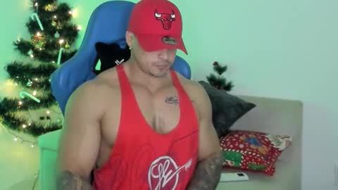 Iron online show from December 2025 10:39:01 PM