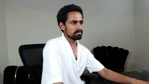 Snapshot of ironcharm4455 chatting on June 2026 06:34:01 PM Naveed online show from June 2026 06:34:01 PM