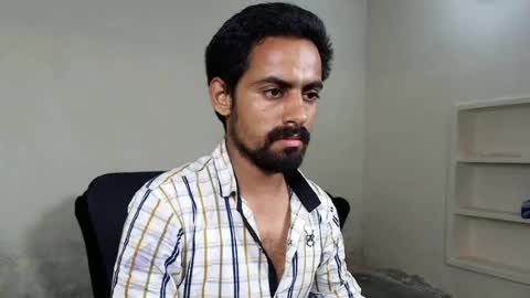 Snapshot of ironcharm4455 chatting on June 2026 05:48:01 PM Naveed online show from June 2026 05:48:01 PM