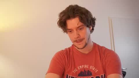 Snapshot of ironthud chatting on December 2025 08:25:01 PM Sam online show from December 2025 08:25:01 PM