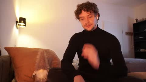 Snapshot of ironthud chatting on December 2025 08:18:02 PM Sam online show from December 2025 08:18:02 PM