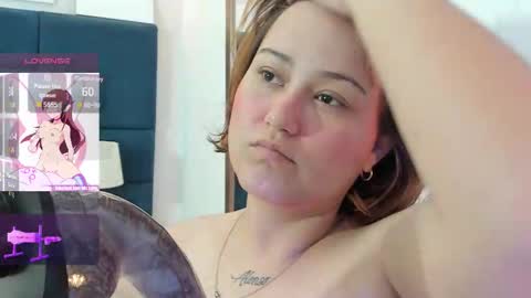 Snapshot of isa_grey_ chatting on November 2025 10:36:01 PM Isa online show from November 2025 10:36:01 PM