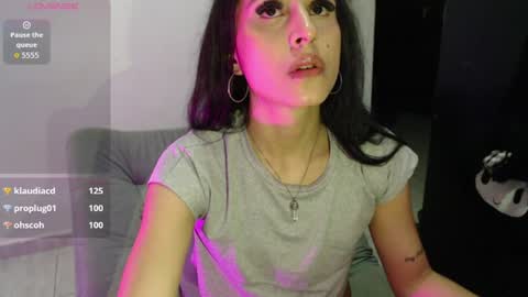 Snapshot of isa_hall chatting on July 2026 06:47:02 AM Isabella Hall online show from July 2026 06:47:02 AM