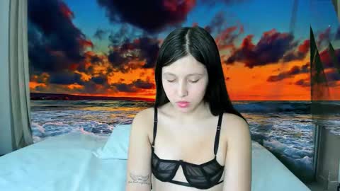 Snapshot of isa_leo chatting on November 2025 08:45:01 PM Isa and Leo online show from November 2025 08:45:01 PM