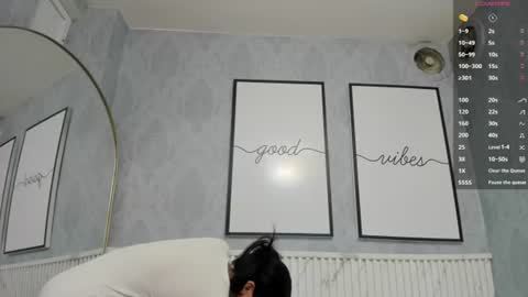 Snapshot of isa_little4u chatting on June 2026 10:14:02 AM online show from June 2026 10:14:02 AM