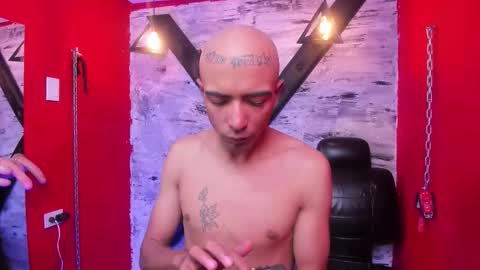 Isabella y Jack online show from January 2026 03:23:02 AM