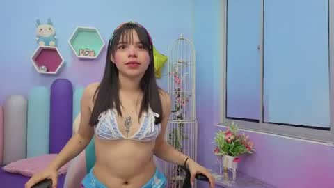 Snapshot of isaa_skinnyy chatting on August 2026 04:03:01 AM Isaa Skinny online show from August 2026 04:03:01 AM