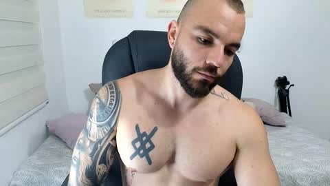 Isaac carter online show from February 2026 11:36:02 PM