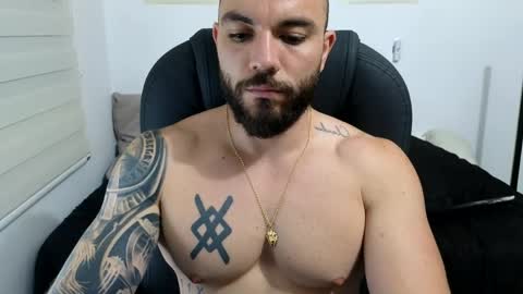 Isaac carter online show from April 2026 12:22:02 AM