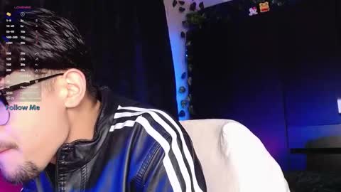 Snapshot of isaac_saenz chatting on December 2024 11:40:02 PM Isaac Saenz. online show from December 2024 11:40:02 PM