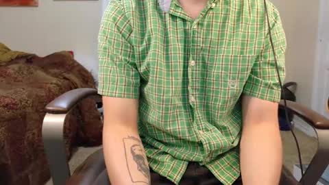 isaac online show from November 2025 04:02:02 AM