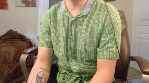 isaac online show from November 2025 02:54:02 AM