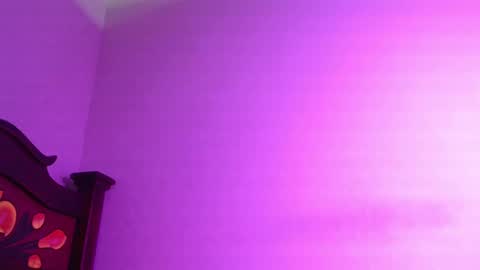 isaac online show from January 2025 11:33:02 PM