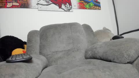 isaac online show from September 2025 07:00:01 AM