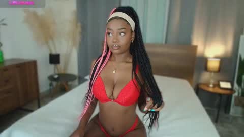 Snapshot of isaacoleman chatting on September 2025 08:47:01 PM Isaa Coleman online show from September 2025 08:47:01 PM