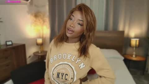 Snapshot of isaacoleman chatting on October 2025 09:34:01 PM Isaa Coleman online show from October 2025 09:34:01 PM