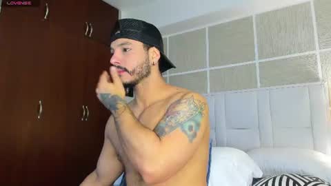 Isaac Surez online show from August 2026 11:34:02 AM