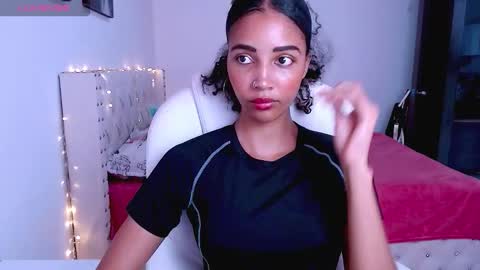 isabel online show from February 2026 06:17:02 PM