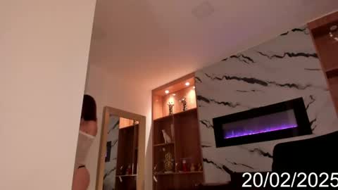 Snapshot of isabel_escorcia chatting on February 2025 05:12:01 AM Isabel online show from February 2025 05:12:01 AM