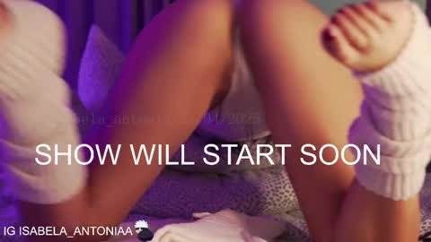 Snapshot of isabela_antonia_ chatting on April 2026 11:15:01 AM online show from April 2026 11:15:01 AM