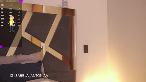 Snapshot of isabela_antonia_ chatting on April 2026 11:27:01 AM online show from April 2026 11:27:01 AM