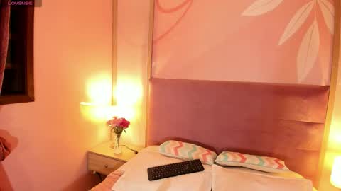 isabelastefano online show from November 2025 03:21:02 AM