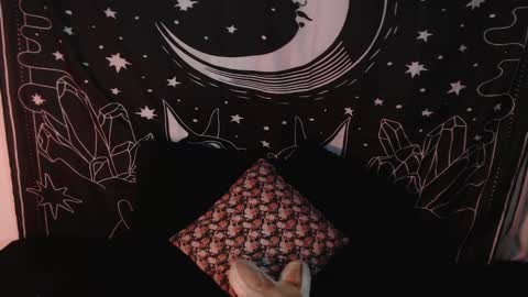 Snapshot of isabella__dark chatting on January 2025 12:28:02 AM    online show from January 2025 12:28:02 AM