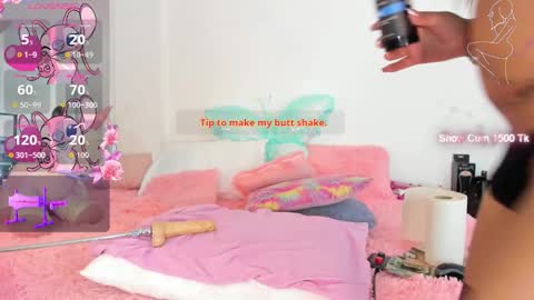 Isabella Coronado online show from November 2025 12:04:01 PM