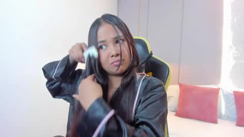 Isabel florez online show from May 2026 02:29:02 AM