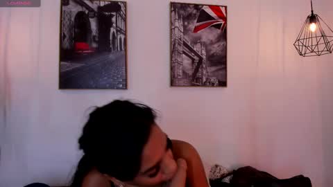  Isabel Lopez online show from March 2025 03:07:01 PM