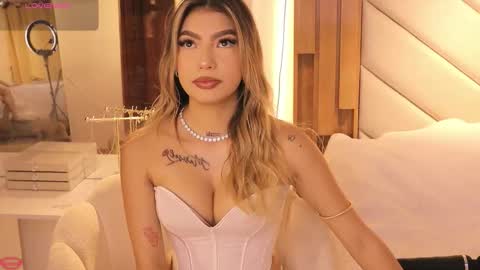 Snapshot of isabella_m_ chatting on December 2025 08:26:01 PM Isabella online show from December 2025 08:26:01 PM