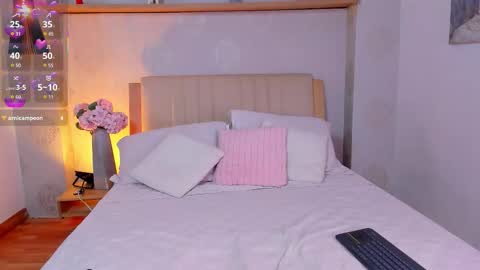 isabella_winkler online show from November 2025 03:11:02 PM