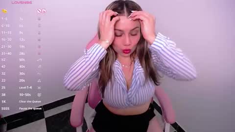 Snapshot of isabella_wish1 chatting on December 2025 01:25:01 AM isabella_wish1 online show from December 2025 01:25:01 AM