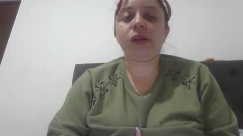 Snapshot of isabellaa_hills_ chatting on January 2026 04:40:01 AM isabellaa_hills_ online show from January 2026 04:40:01 AM