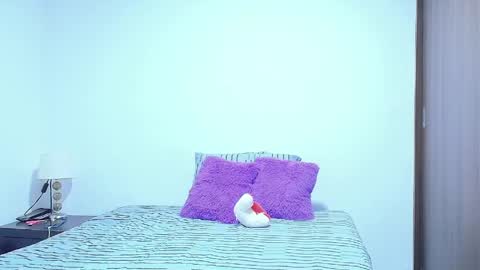 isabellaa_smith03 online show from June 2026 07:54:02 AM