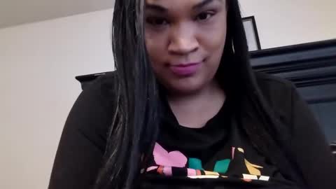 Snapshot of isabellacloverlove chatting on December 2024 08:33:02 PM Isabella online show from December 2024 08:33:02 PM