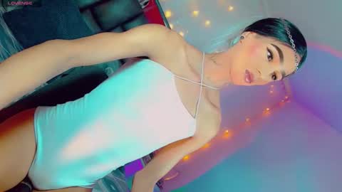 isabellagirs online show from January 2026 10:24:01 PM