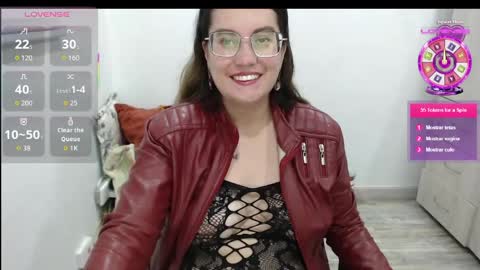 isabellahunter2 online show from May 2026 01:35:01 AM