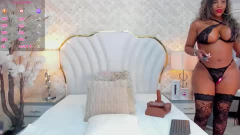 Isabella  online show from November 2025 02:24:02 PM