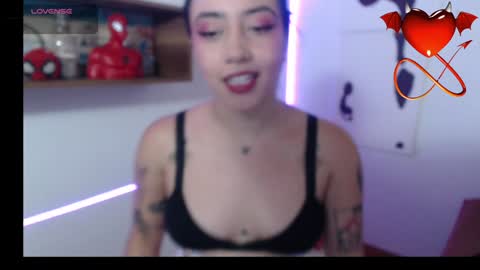 Snapshot of isabellakoff chatting on February 2025 12:06:02 PM Tati - online show from February 2025 12:06:02 PM