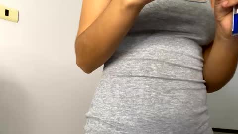 Isabella.. back again  online show from January 2025 04:36:02 AM